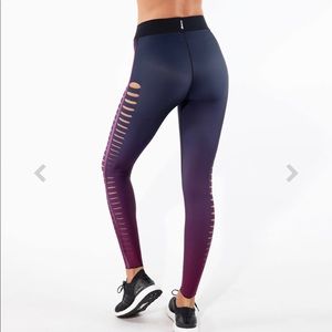 Ultracor slash leggings